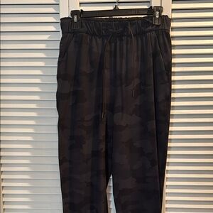 Women’s lululemon camouflage pants